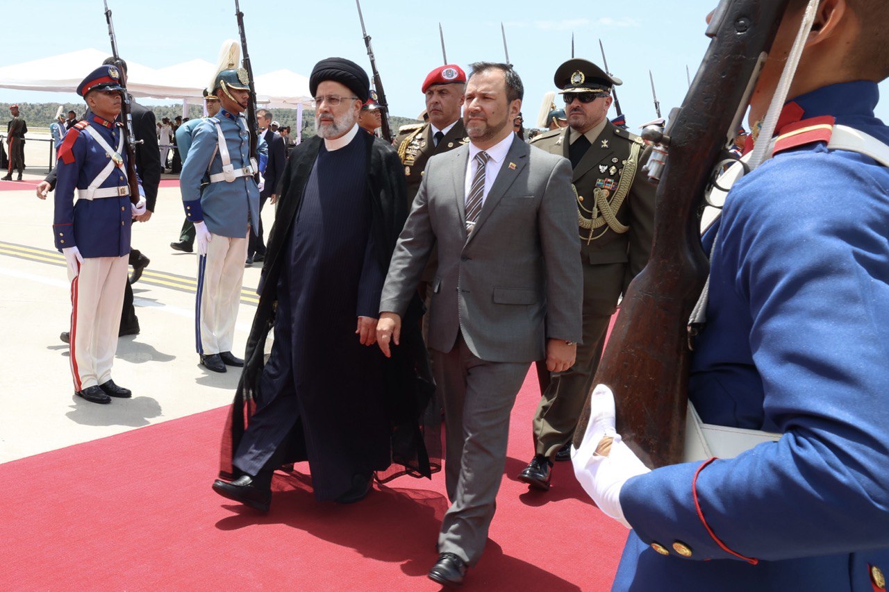 Presidente iraní llegó a Venezuela