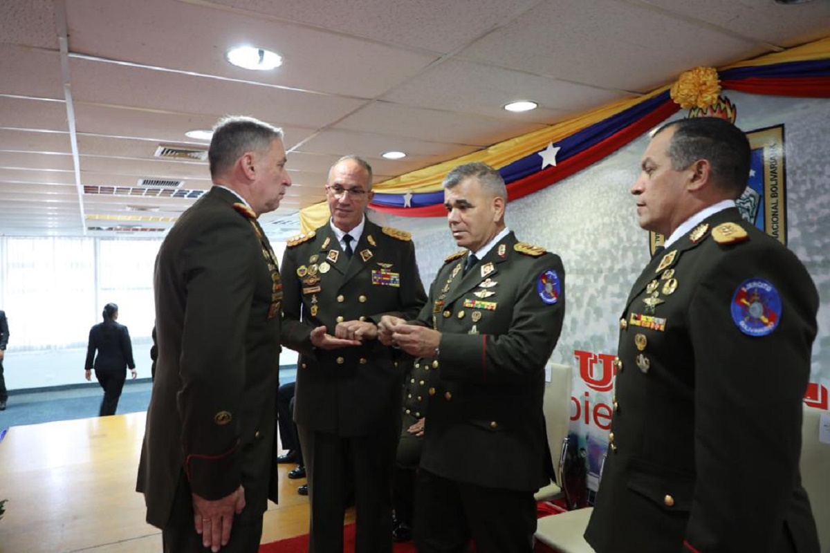 Designan al MG Nicodemos Ramos como nuevo rector de la Unefa