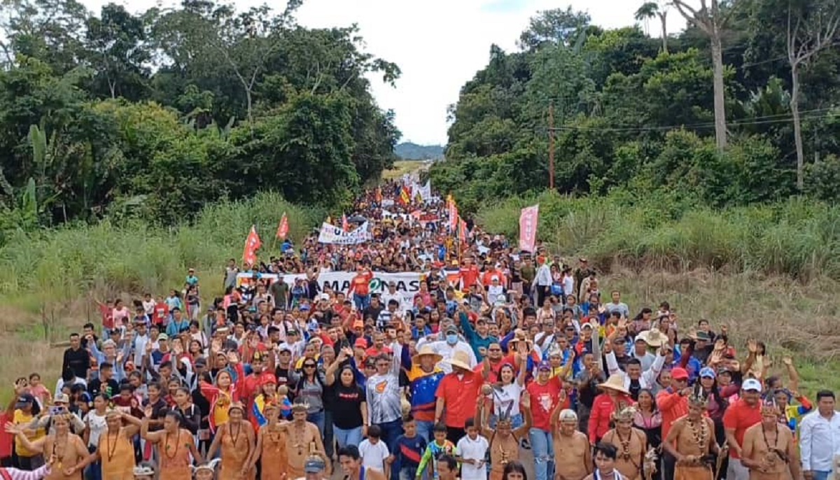 Trujillo y Amazonas movilizados en respaldo al presidente Maduro