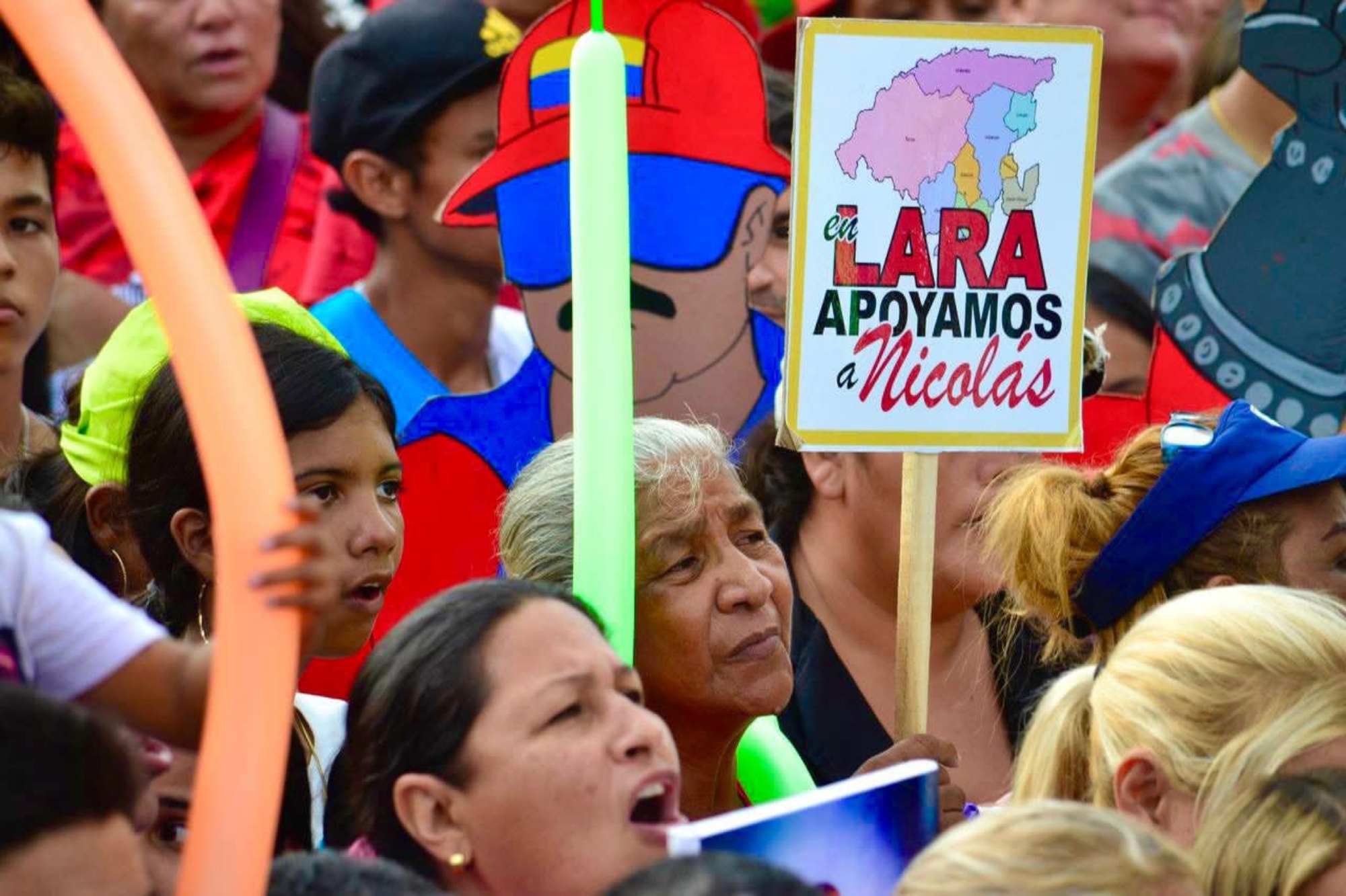 Larenses manifiestan su apoyo a la Revolución Bolivariana