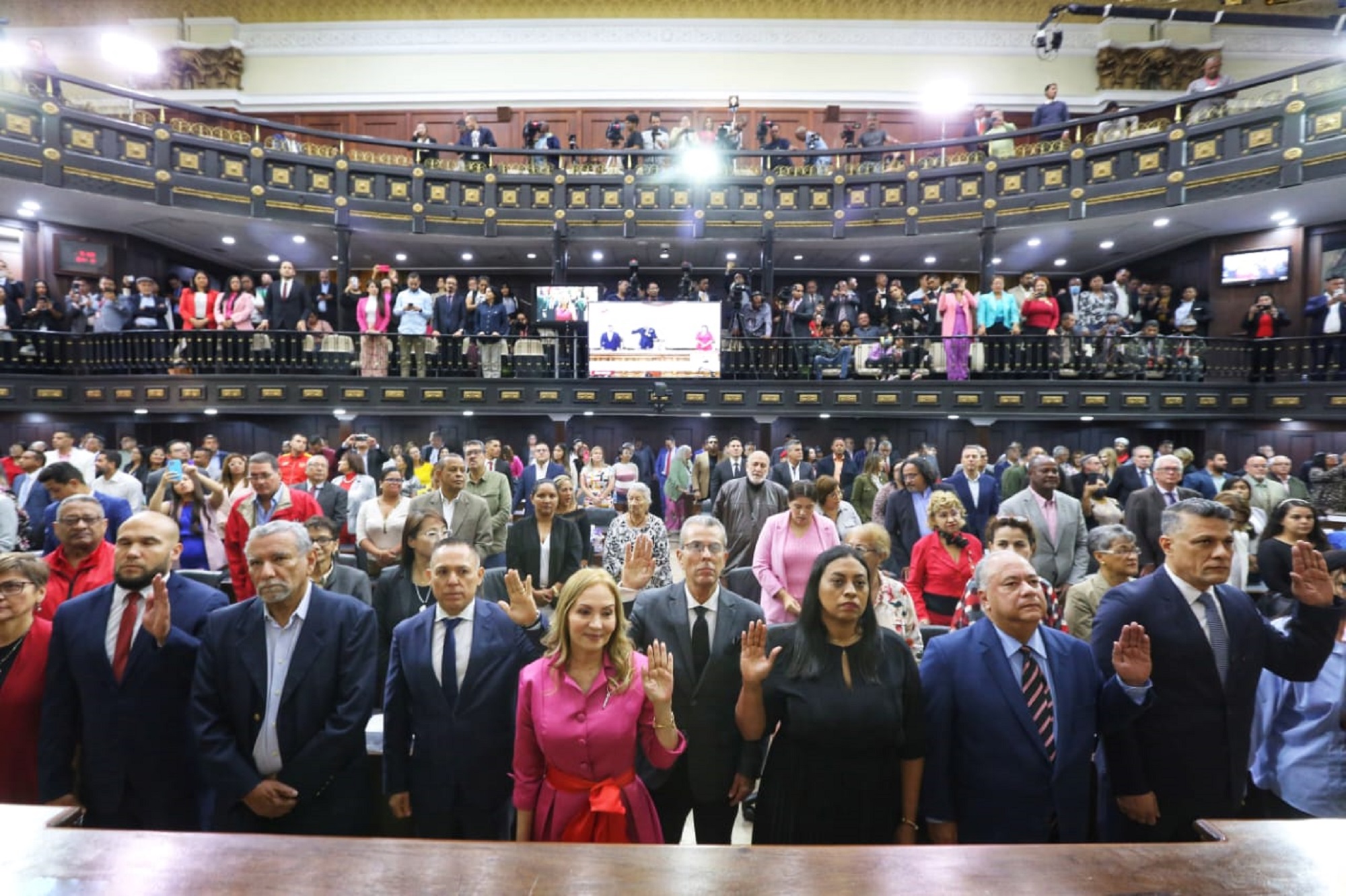 AN venezolana designa rectores principales del CNE