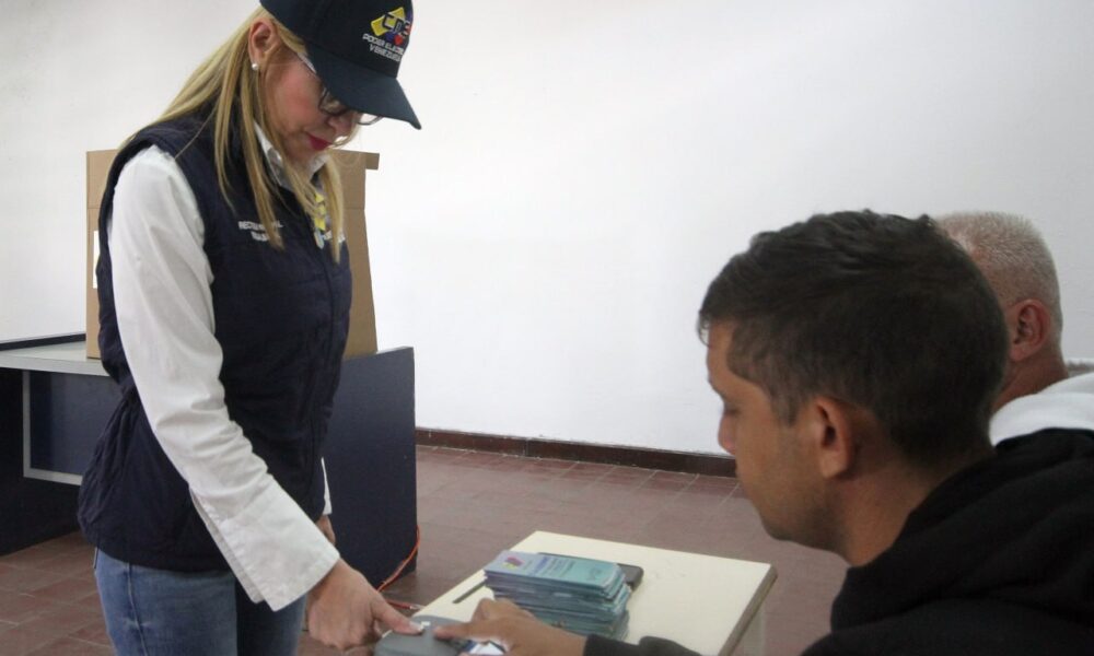 Inicia entrega de material electoral en oficinas regionales del CNE