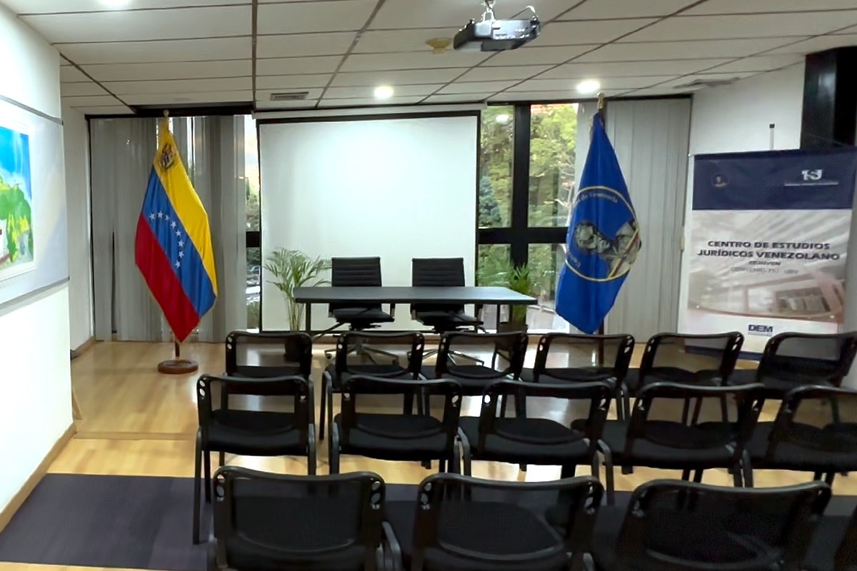 Inauguran Centro de Estudios Jurídicos Venezolano