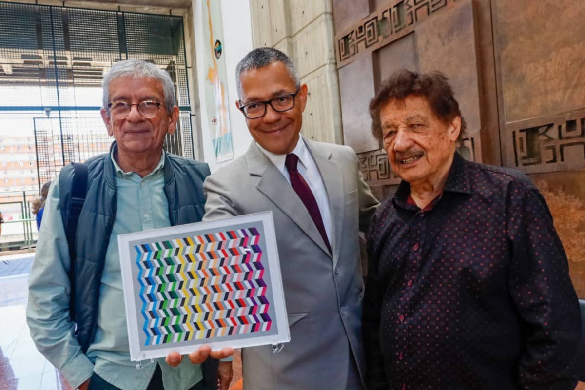 Ravelo lleva a la Bienal de Venecia una "Experiencia Participativa"