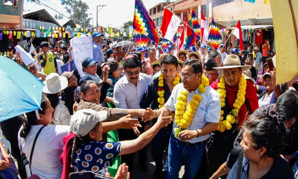 Presidente Arce inaugura obras en comunidades campesinas de Bolivia