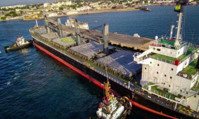 Sucre recibe embarcación con 17 mil toneladas de trigo