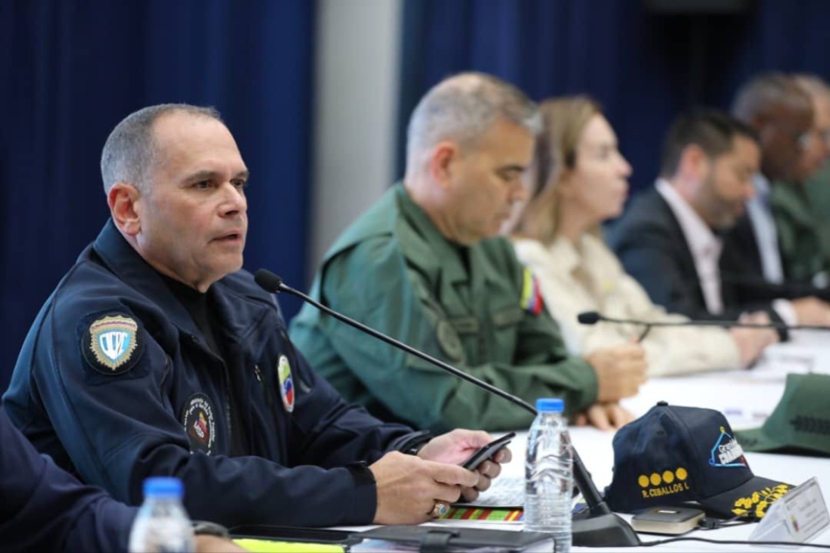 Organos de seguridad debaten las 7 líneas de Transformación
