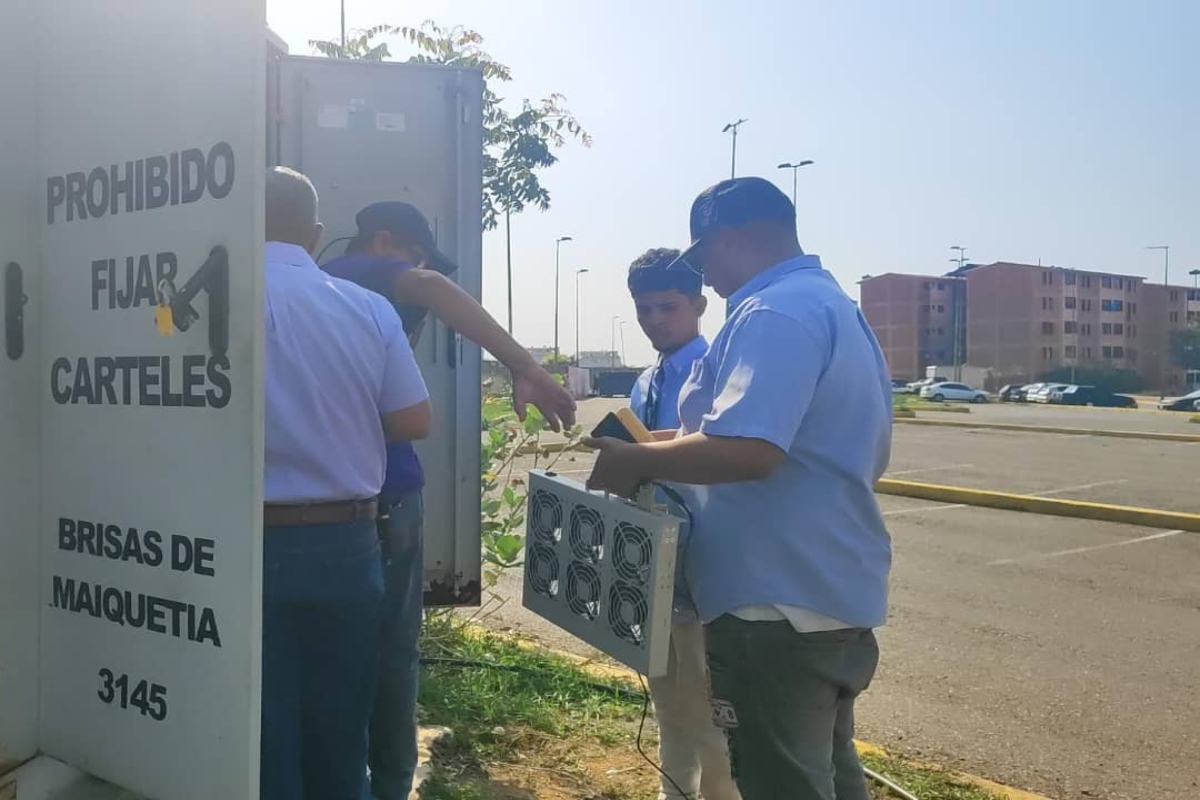 Cantv atiende reportes del 1x10 del Buen Gobierno en Venezuela