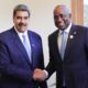 Jefe de Estado y Primer Ministro de Dominica se reúnen durante la CELAC