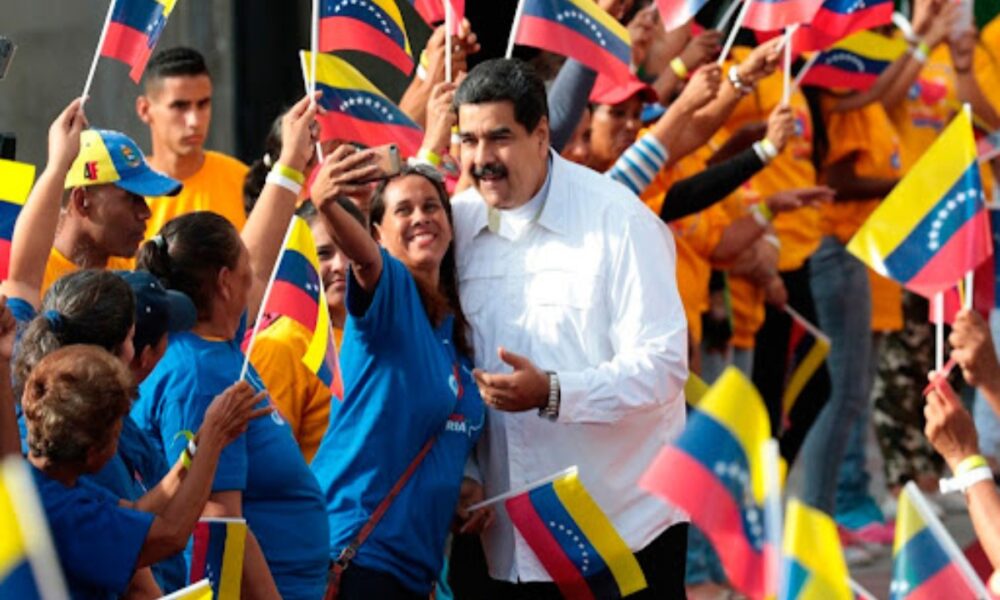 Mujeres de Venezuela se colocan a la vanguardia comunicacional