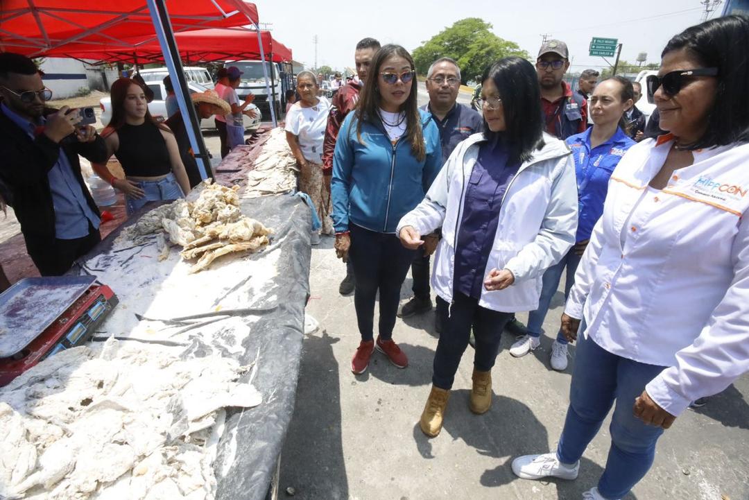Supervisan mercados de Aragua durante Semana Santa