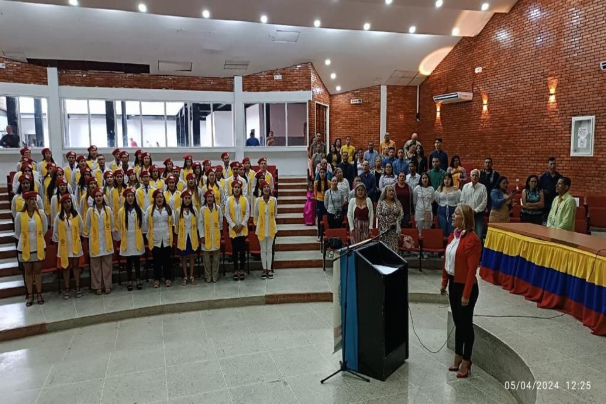 Egresan nuevos médicos integrales comunitarios en Monagas