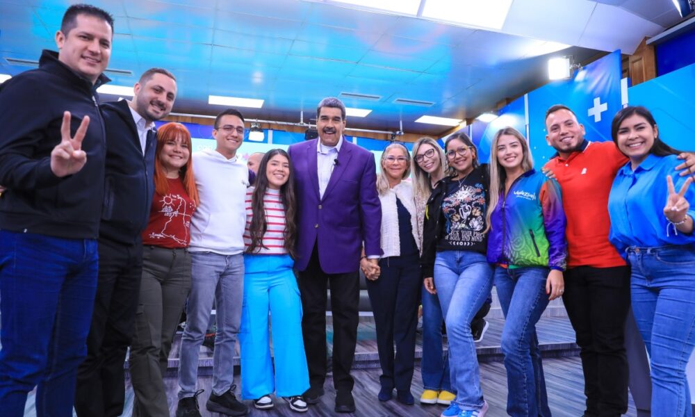 Presidente Maduro revisa balance de Misión Venezuela Joven