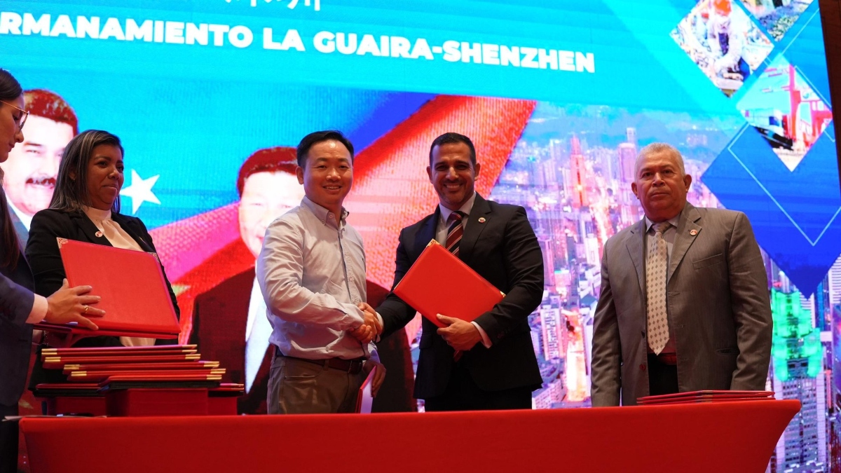 Firman cartas de intención para potenciar ZEE Shenzhen – La Guaira