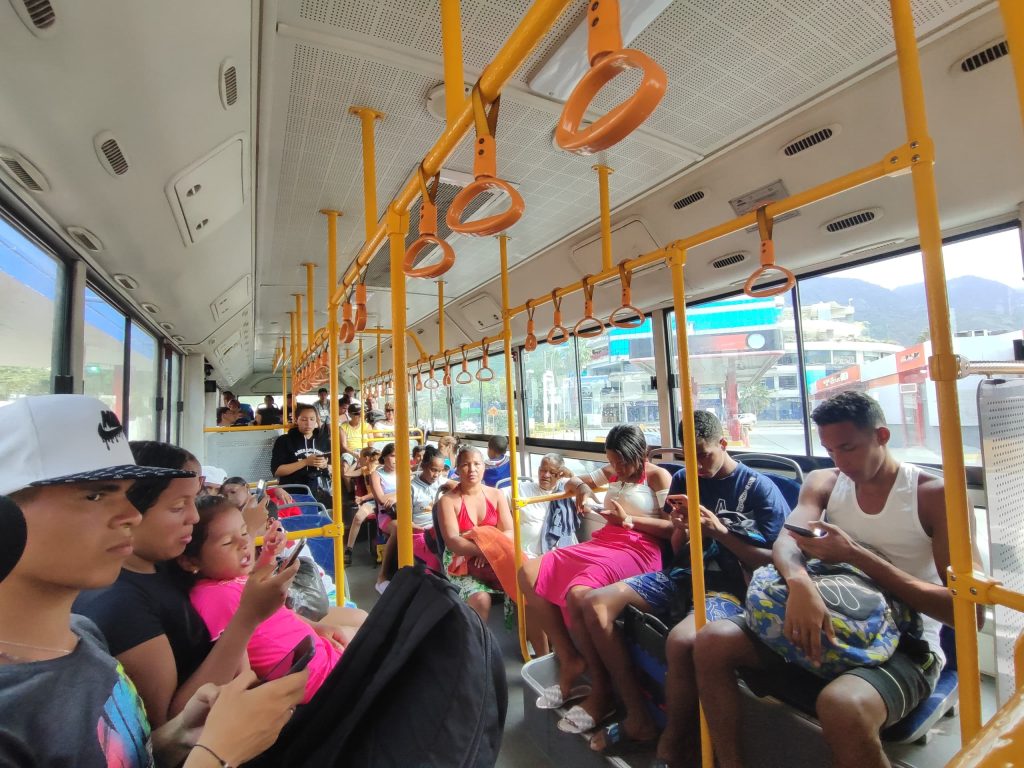 Activan rutas playeras este fin de semana hacia La Guaira