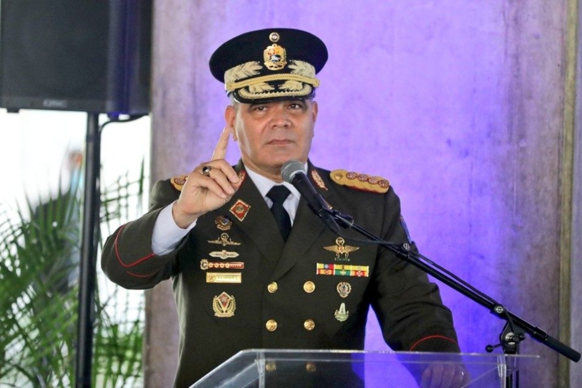 FANB rechaza provocaciones del Comando Sur