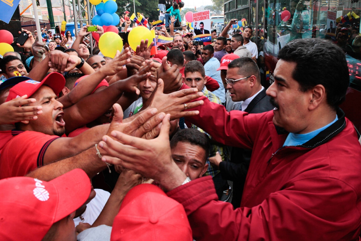 Presidente Maduro felicita al pueblo trabajador venezolano