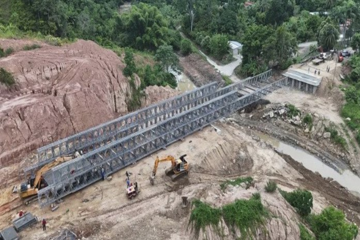 Listo para usar nuevo Puente Onia en Mérida