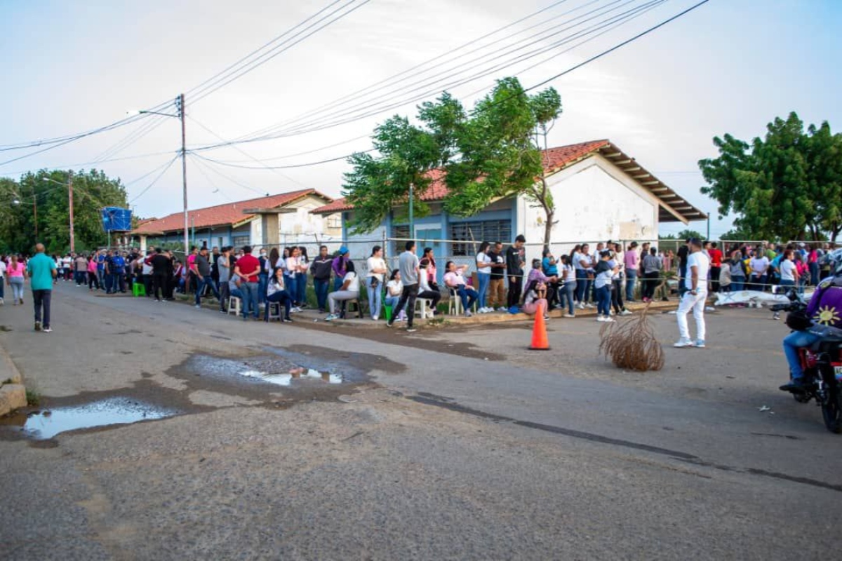 Jornada electoral se desarrolla con toda normalidad en Falcón