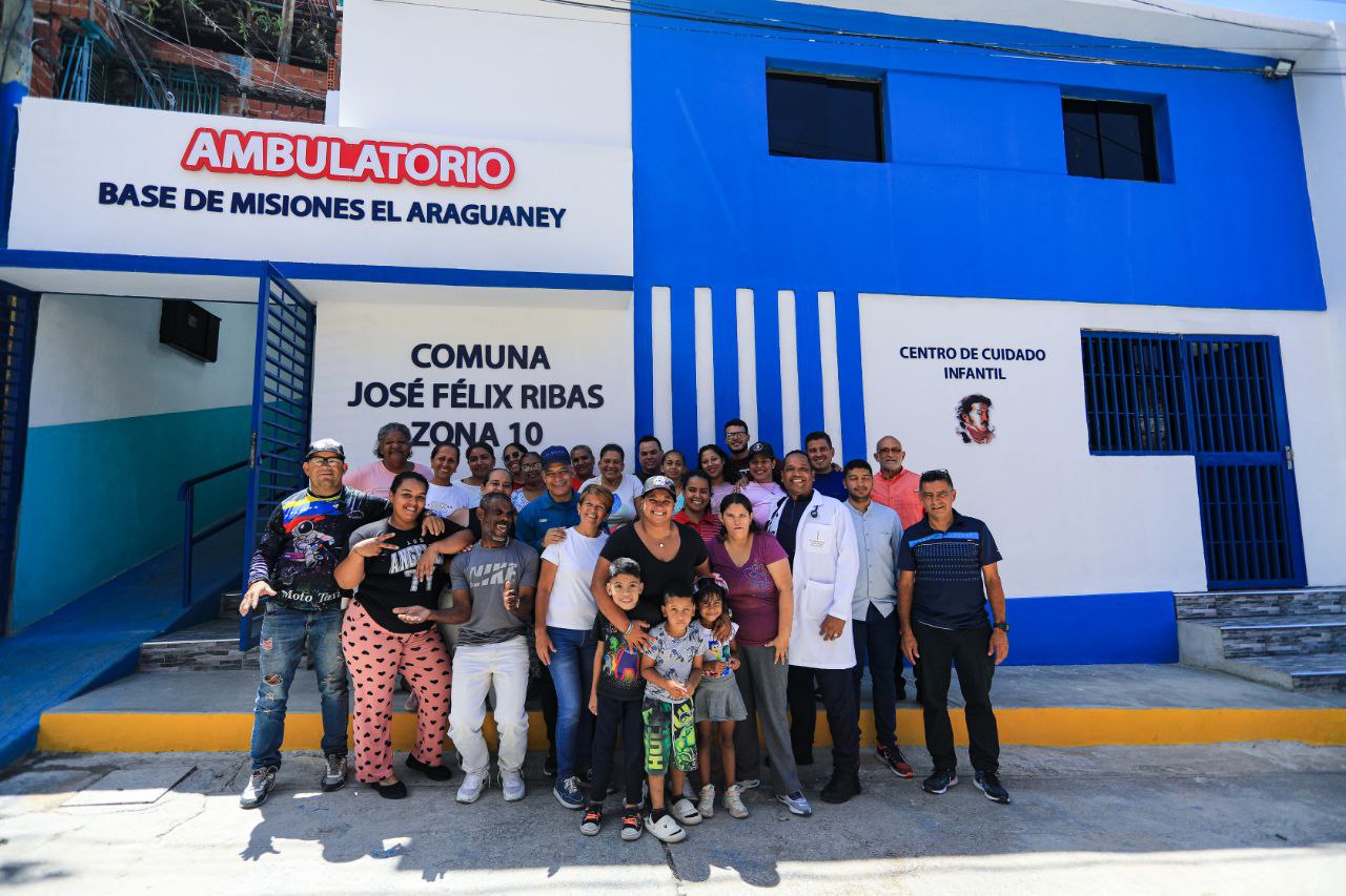 Acondiciona Base de Misiones Socialistas en Petare