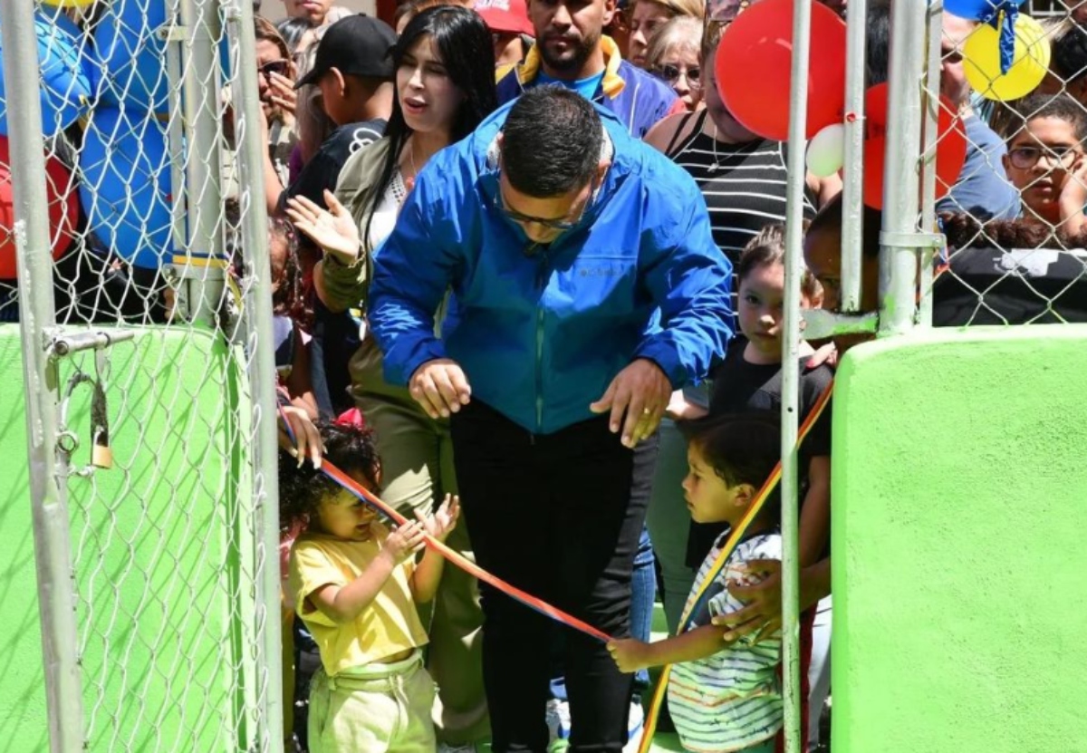 GDC entregó módulo, cancha deportiva y parque en Caricuao