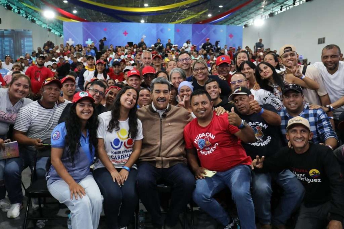 Presidente Maduro proyecta cinco mil comunas consolidadas en el 2026