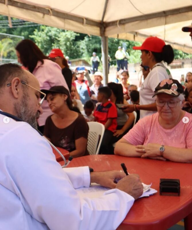 "Bonita jornada social" realizada en el Sector La Peña