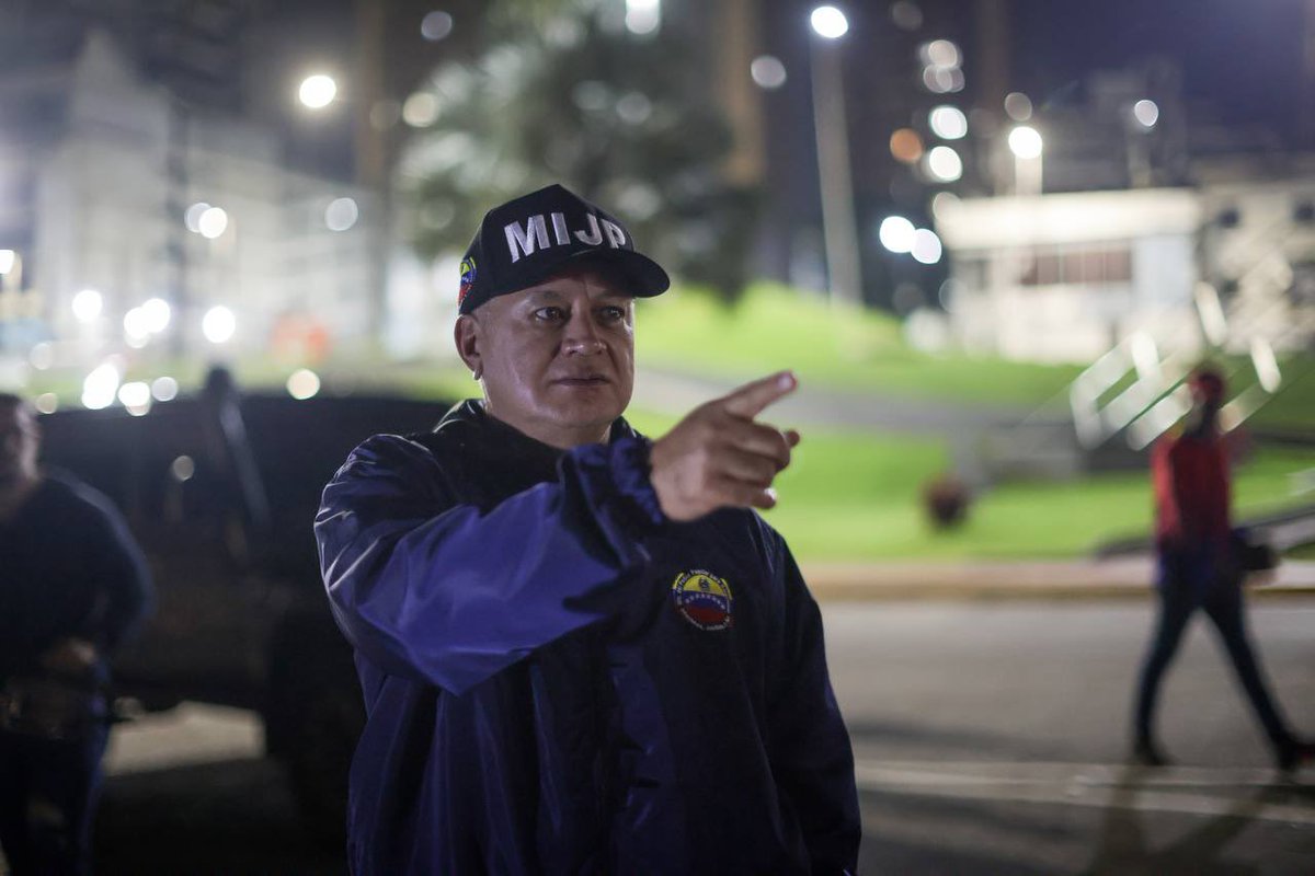 Prohiben piques de autos y motos en Las Mercedes