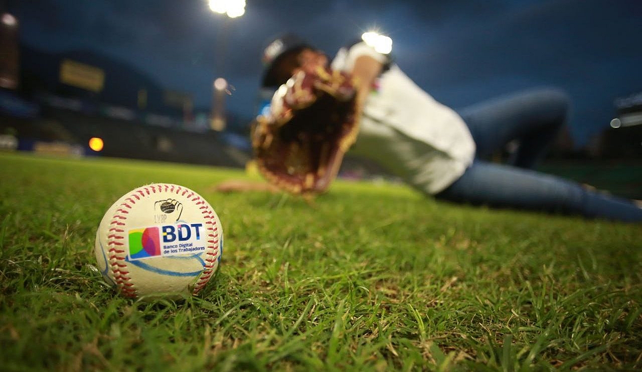 Leones del Caracas se alza con la Copa BDT 2024