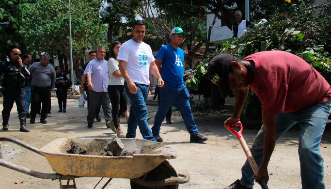 Culminan restauración del Paseo Macuto en La Guaira