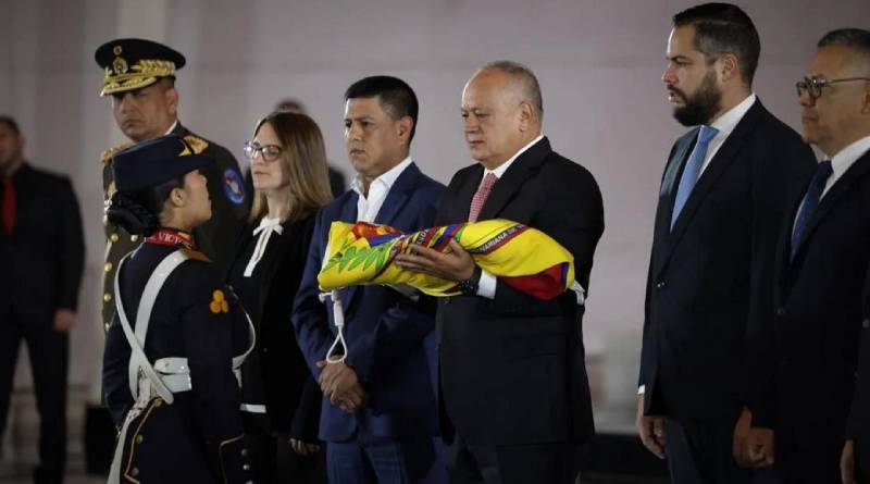 Venezuela honra a El Libertador en sus194 años de siembra