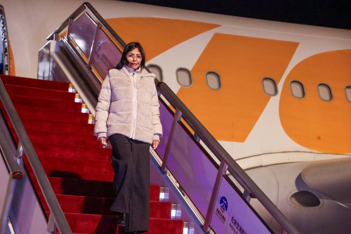 Vicepresidenta Rodríguez llega a China para consolidar agenda bilateral