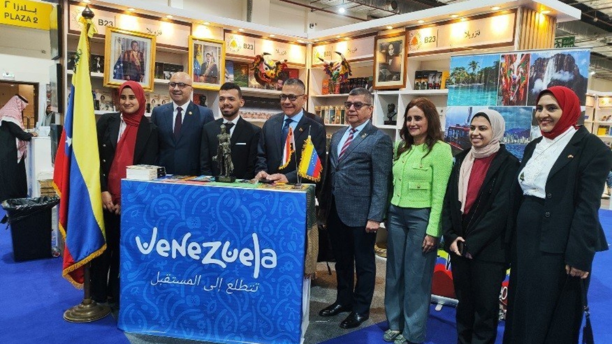 Venezuela presente en Feria Internacional del Libro de El Cairo