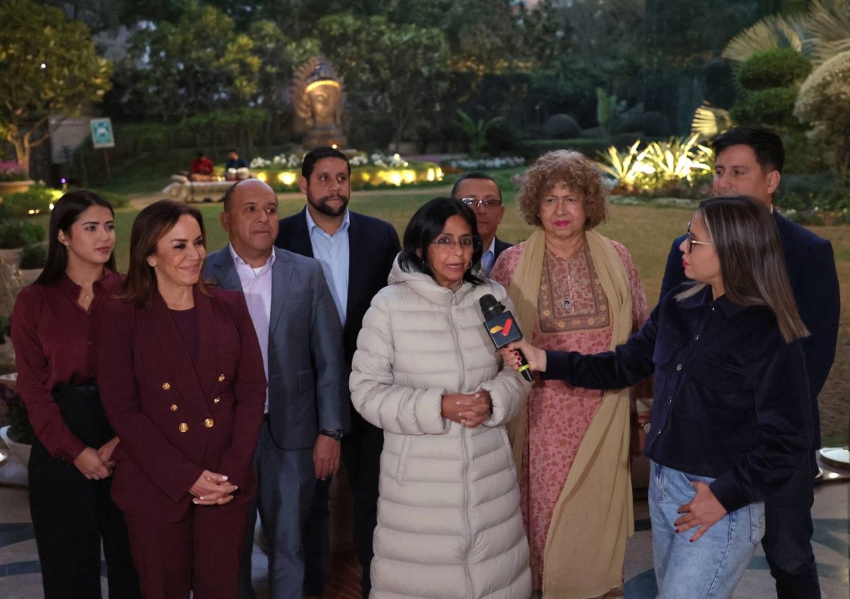 Vicepresidenta Rodríguez culminó con éxito visita de trabajo en India