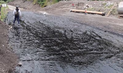 Colapsó un dique por derrame de petróleo en Ecuador