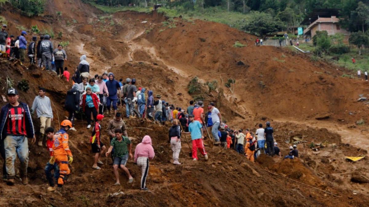 Deslizamiento de tierra en Colombia deja al menos 10 muertos