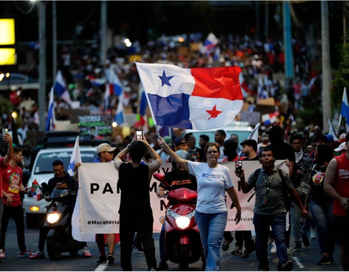 Gobierno de Panamá declara estado de urgencia tras protestas