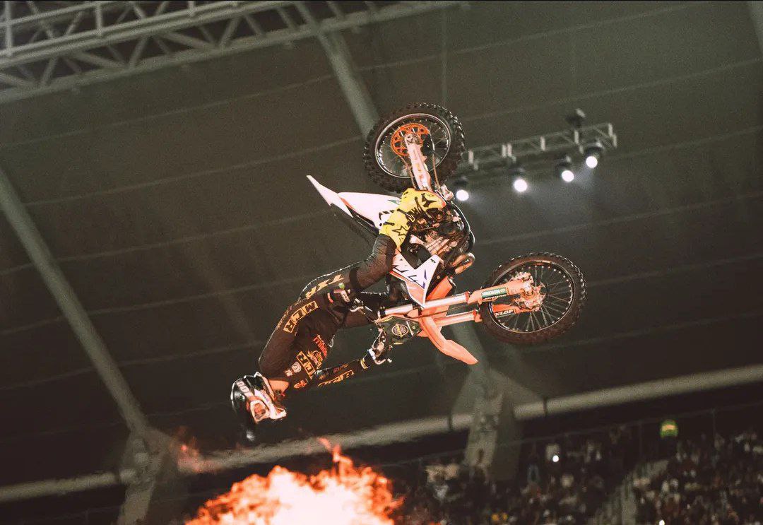 ¡Extremo! BMX y FMX detonaron adrenalina en El Monumental