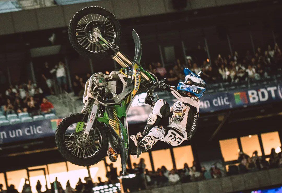 ¡Extremo! BMX y FMX detonaron adrenalina en El Monumental