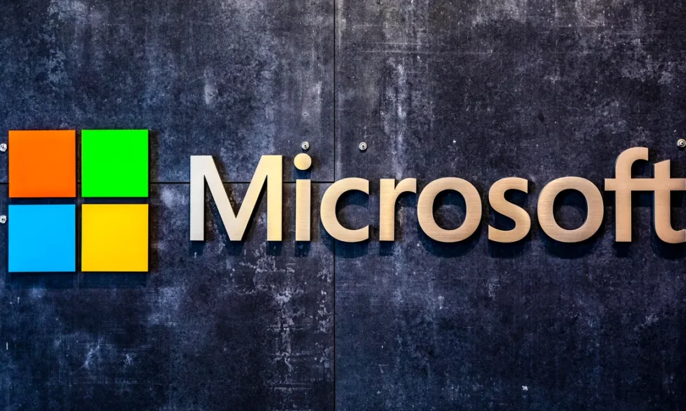 Microsoft y EEUU impulsan permisos nucleares con IA