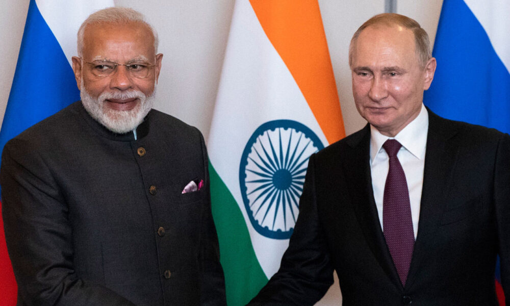 Las sanciones no detiene la alianza estratégica entre Rusia e India