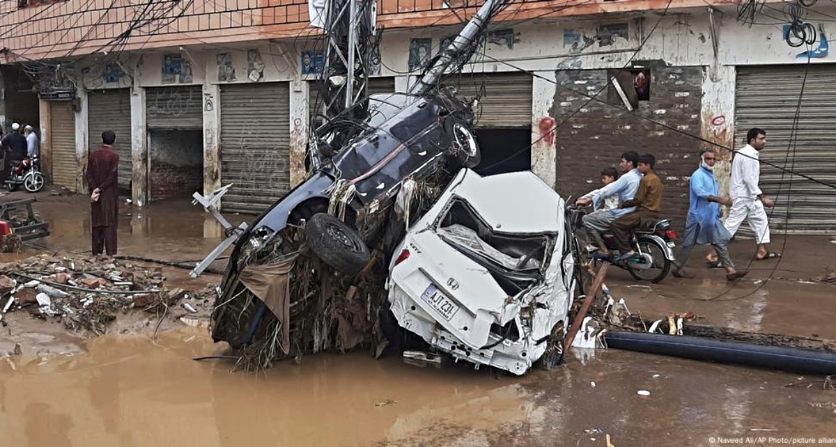Inundaciones en Pakistán cobran 660 muertos y 150 desaparecidos