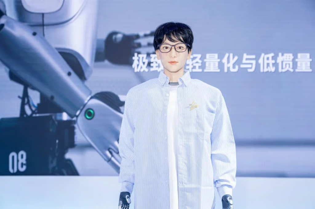 ¿Robot en la universidad? Admiten humanoide por primera vez en un doctorado universitario