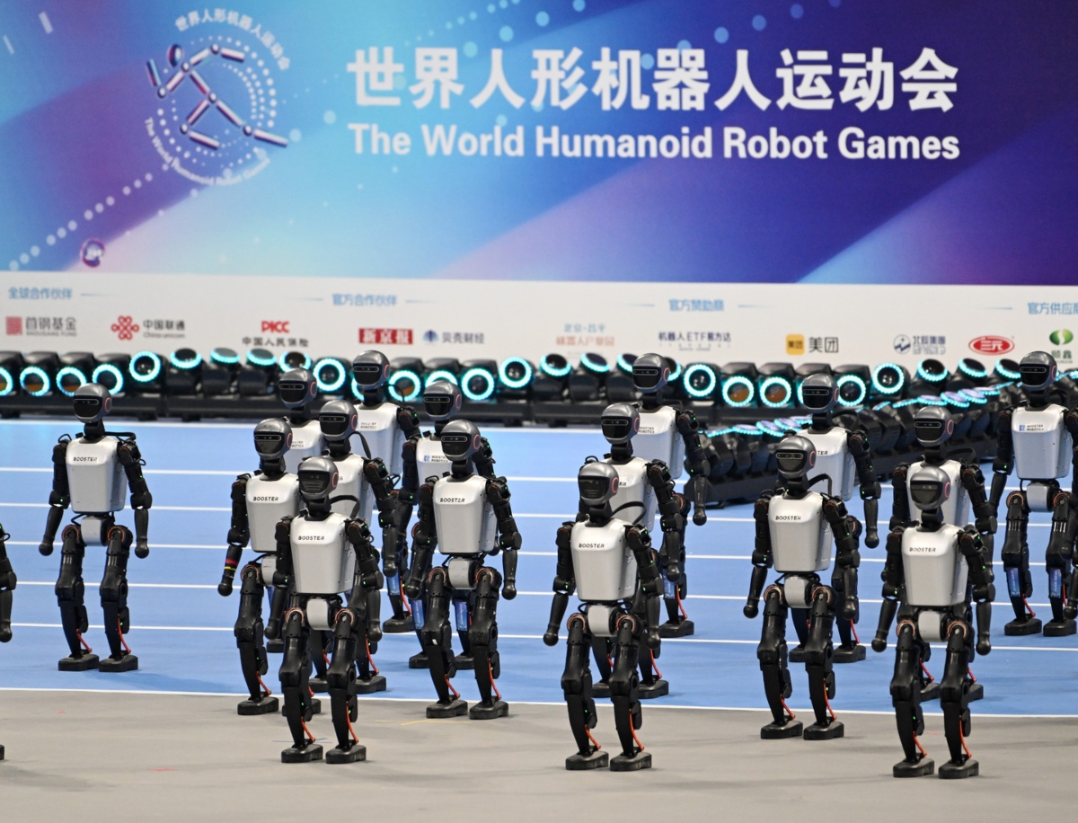 Juegos Mundiales de Robots Humanoides se realizan en China