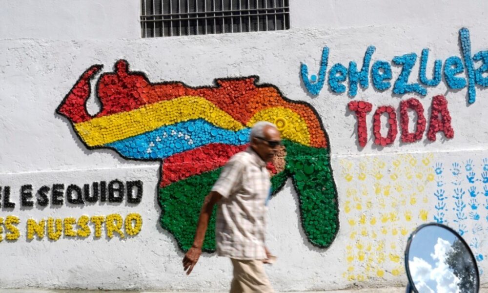 Discuten ley para elegir símbolos patrios del estado Guayana Esequiba