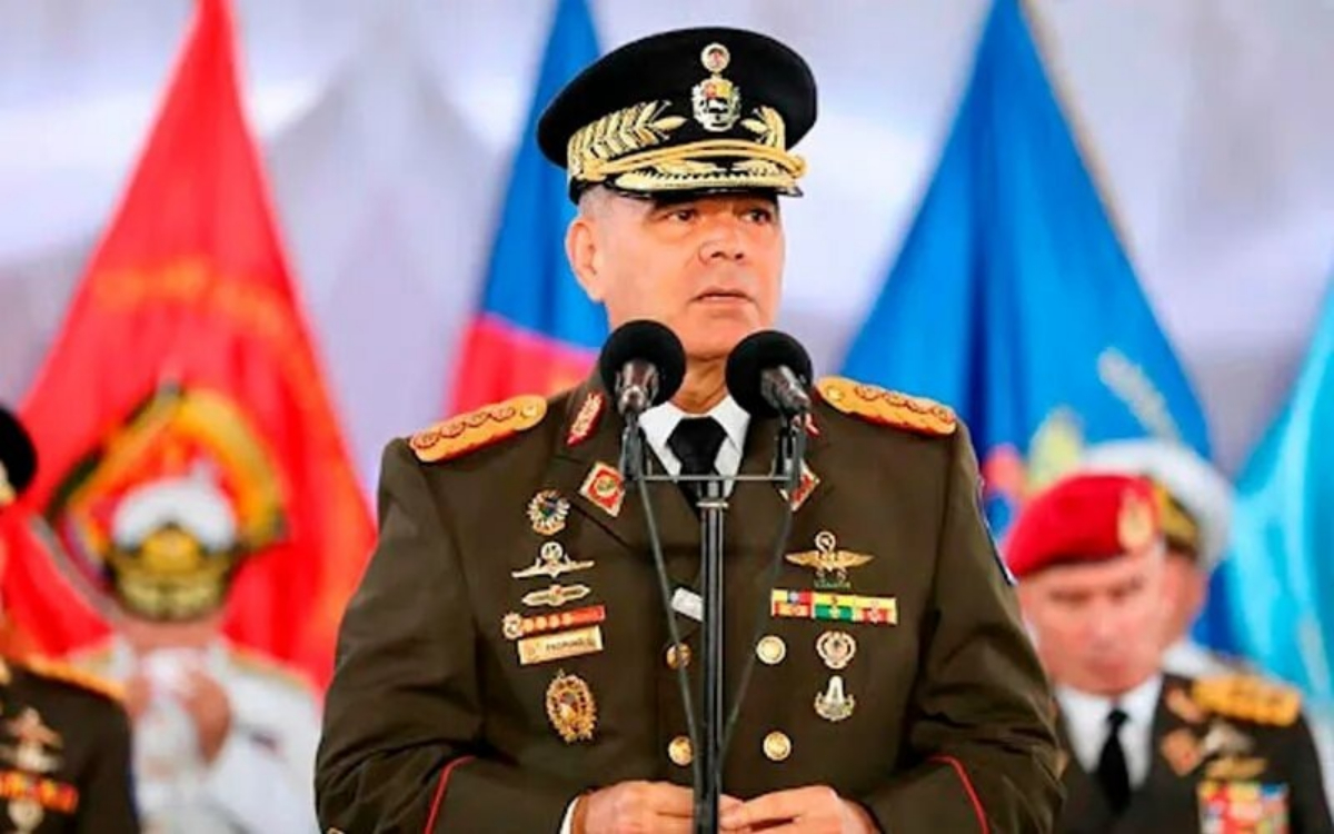 Ministro Padrino López condena "maquinaria de mentiras" nazi de EEUU