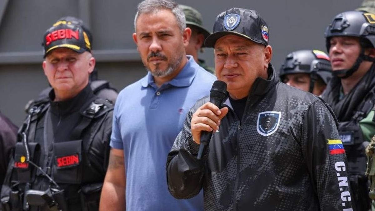 Cabello: Nosotros también estamos patrullando el caribe