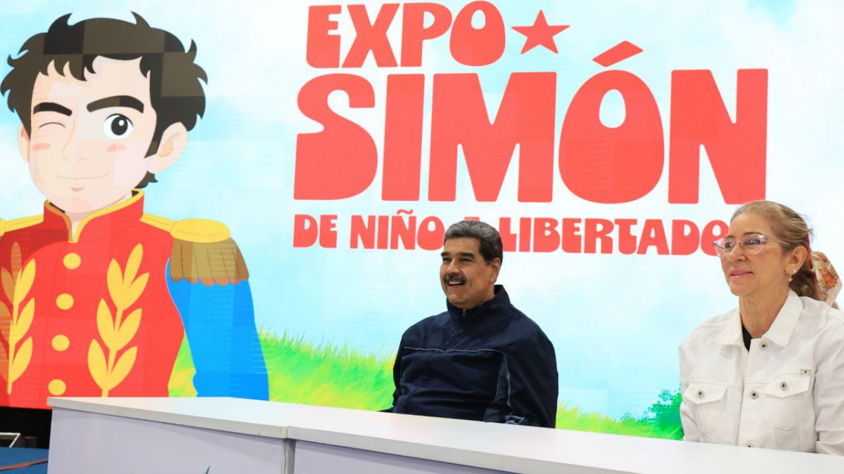Presidente Maduro visitó "Expo Simón: De Niño a Libertador"