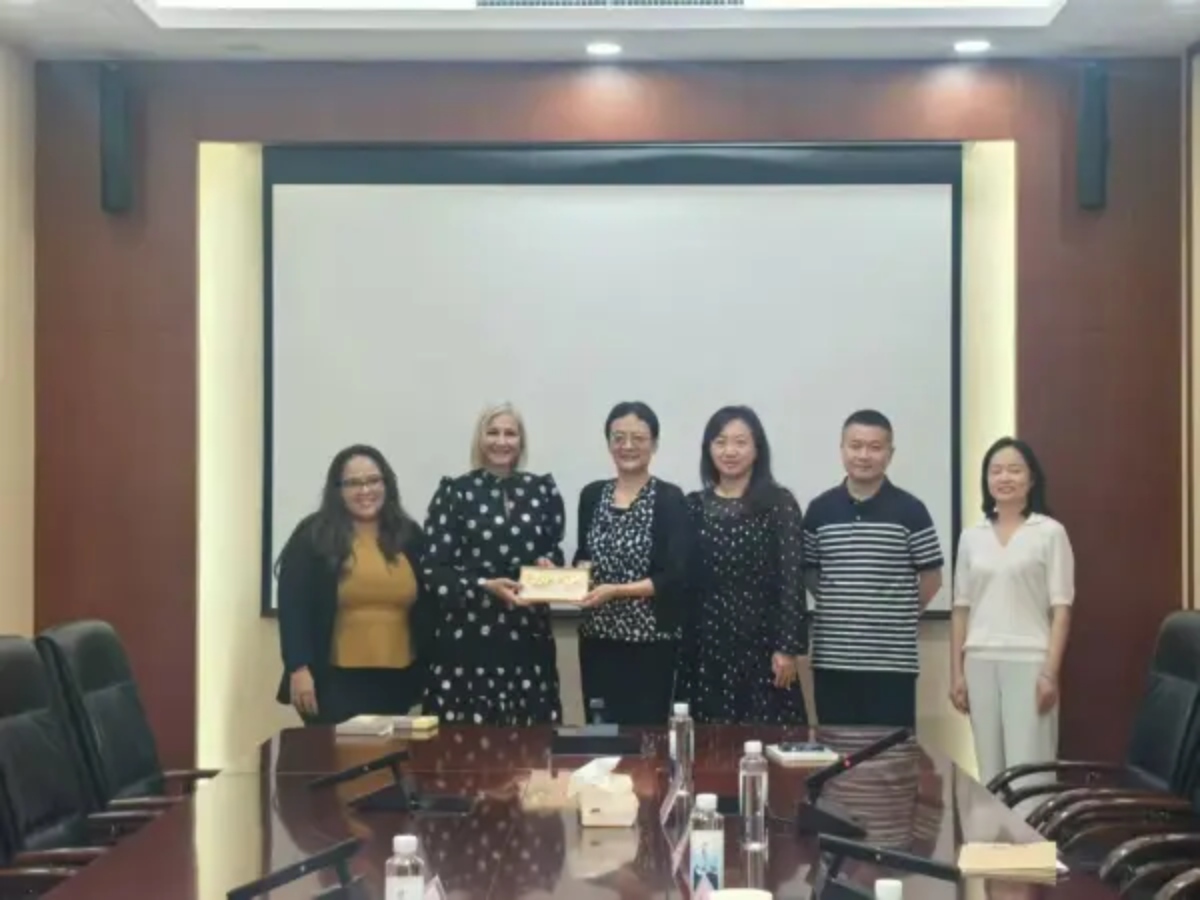 UCV y Academia China inician cooperación académica