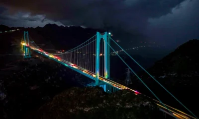 Así es el puente más alto del mundo que inauguró China